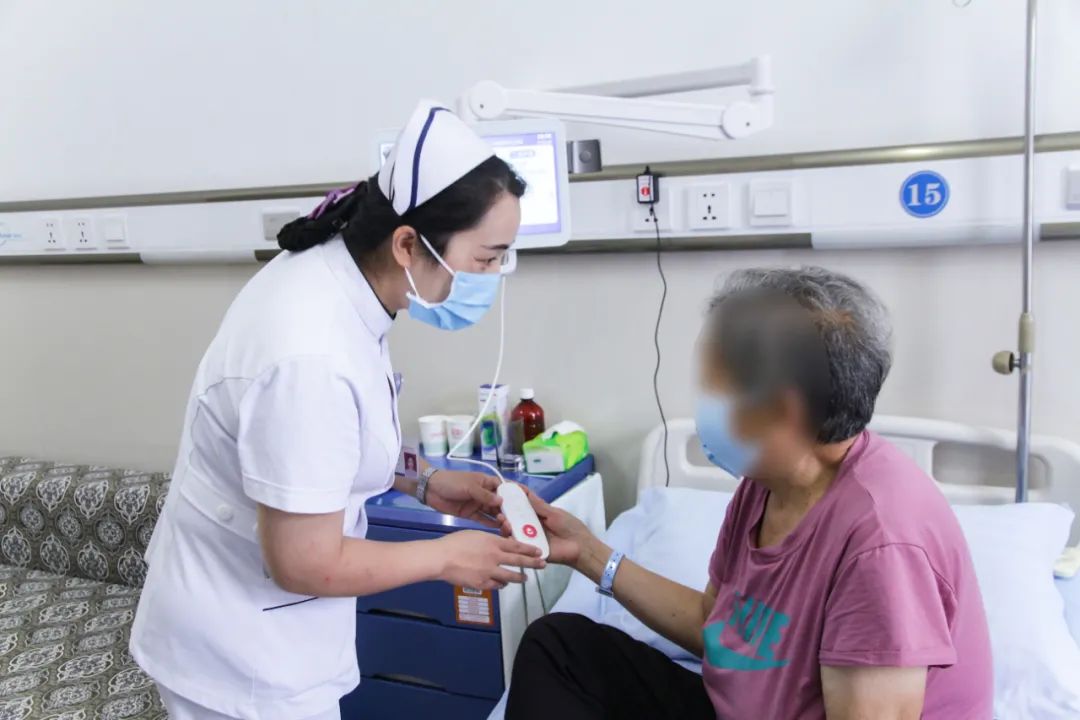 不是電影！這種智慧病房真的投入使用了！